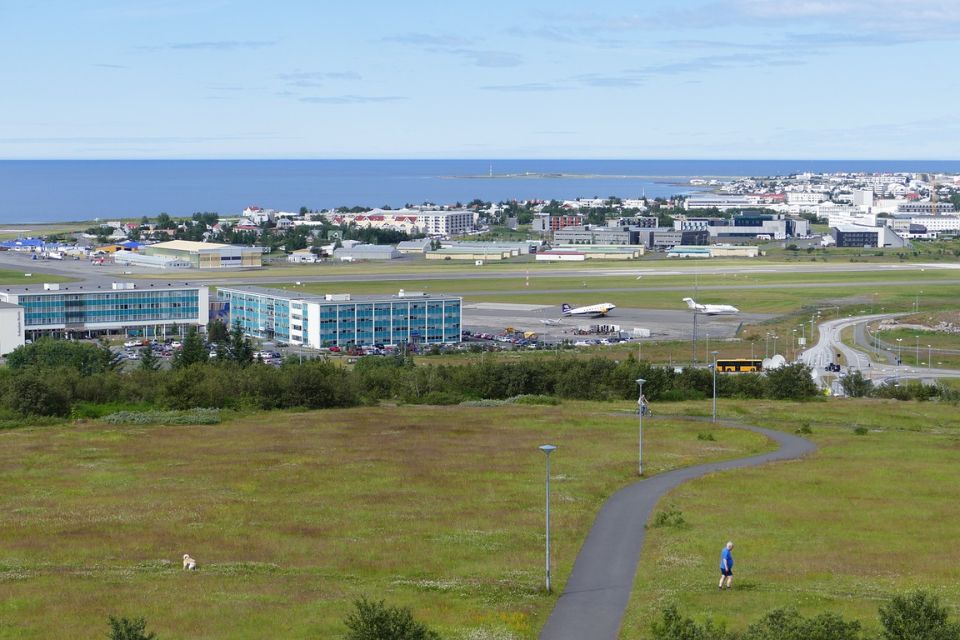 KEF Airport Forecasts Nearly 8.5 Million Passengers in 2024