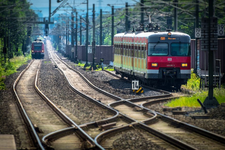 Latvia Considers Extending Passenger Rail Route to Connect Tartu and Riga
